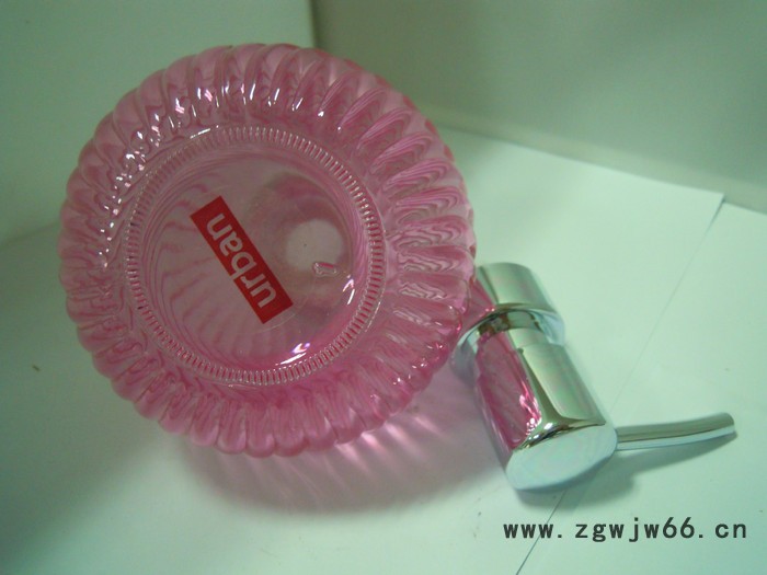 **玻璃乳液瓶 锌合金 金属  乳液喷头图2