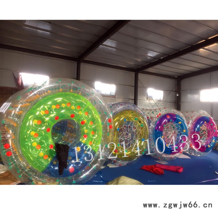 充气水上滚筒球透明步行草地球碰碰球悠波球水上乐园水上加厚滚筒图3