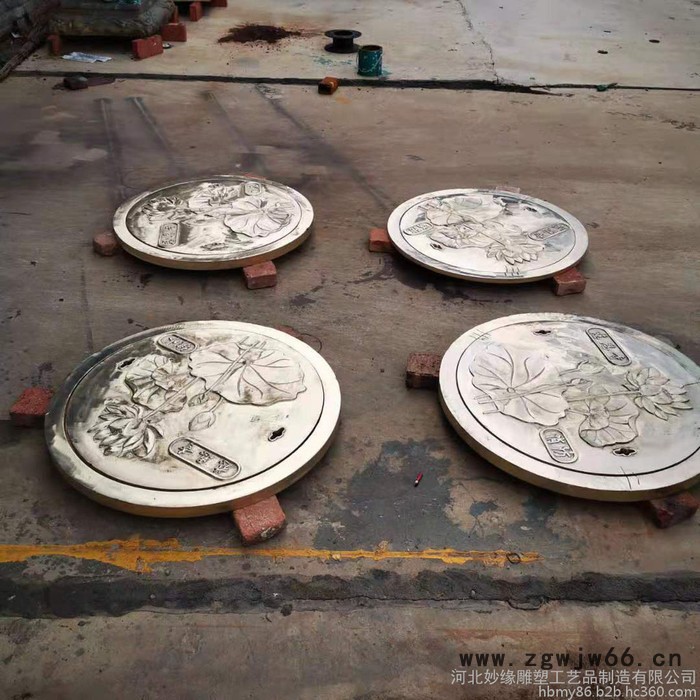 妙缘铜雕厂家批量定制纯铜井盖铜浮雕雕刻荷花纹铜井盖装饰品图3