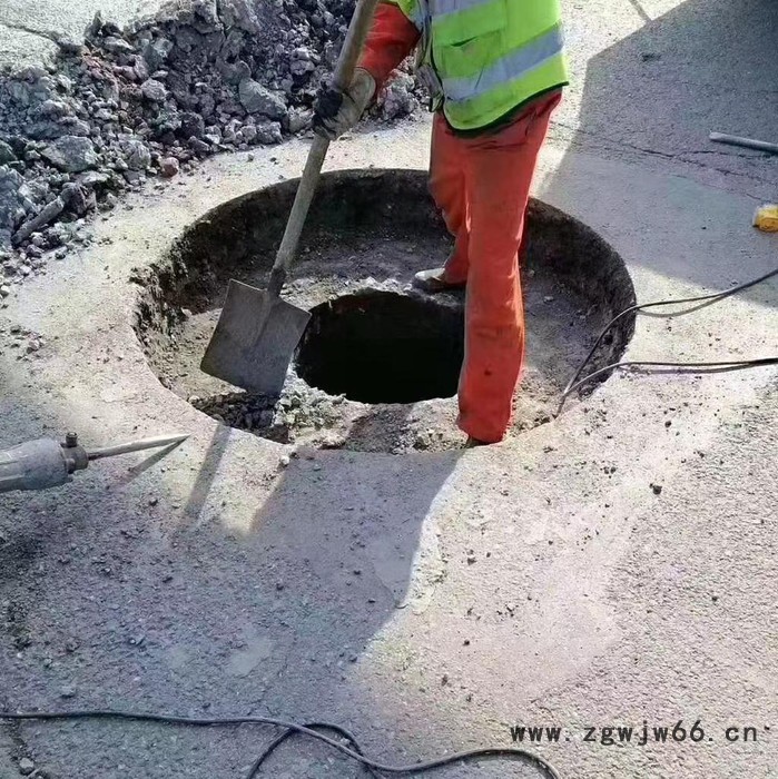 快硬自流料  井盖更换填充料 井盖修补 市政道路井盖更换  2小时快速通车图3