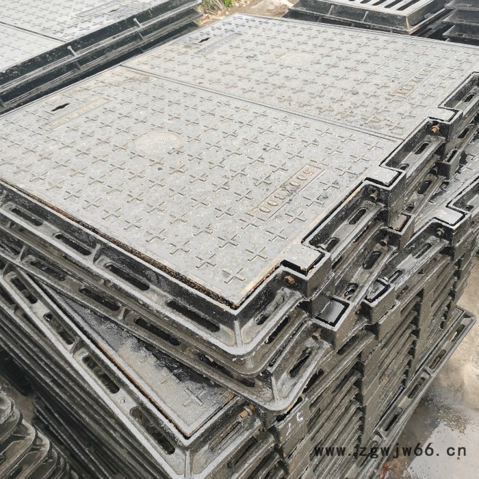 鑫益通铸铁井盖  球墨铸铁方井盖图6