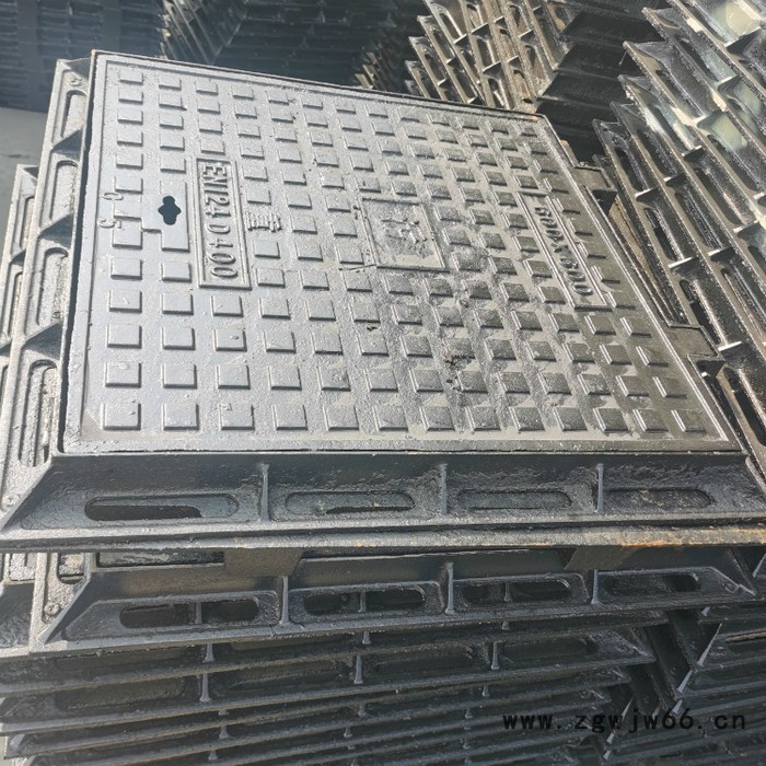 鑫益通铸铁井盖  球墨铸铁方井盖图5