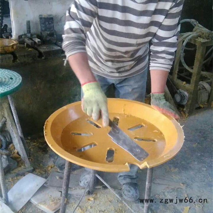 鸿硕玻璃钢加油站用井盖 玻璃钢下水道排水井盖 玻璃钢复合污水井盖 雨水井盖图4