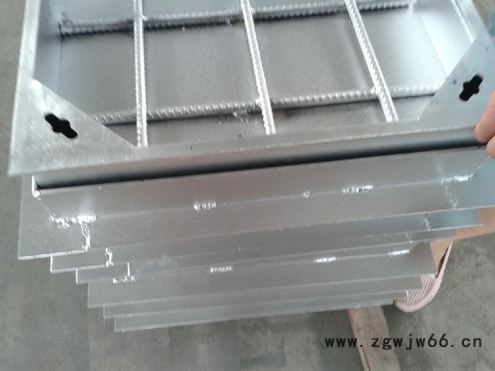 华展不锈钢隐形井盖   窨井盖下水盖板304材质 201材质定做  专业井盖厂家  厂家直营图3