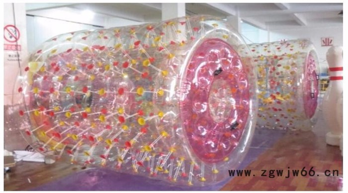 冰雪乐园设备雪地滚筒图2