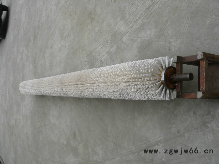 蓉阆   慧泉刷具   大量供应滚筒刷   缠绕式滚筒刷  欢迎选购图5