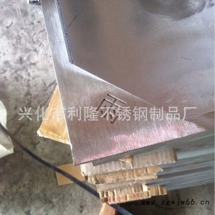 **板材生产工程井盖 平边设计隐形阴井盖 镀锌、喷漆 均可定制图4