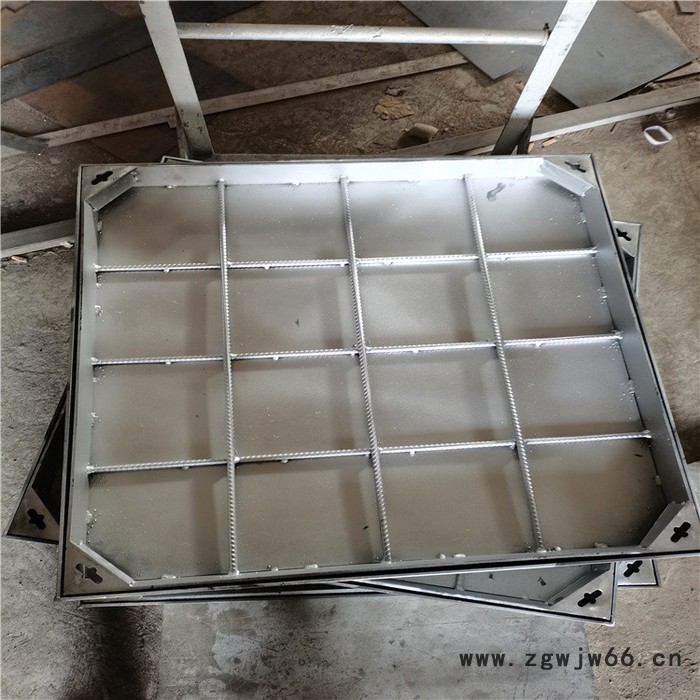 山东浩越齐全 不锈钢井盖 不锈钢隐形井盖 大量现货 可批发零售图3