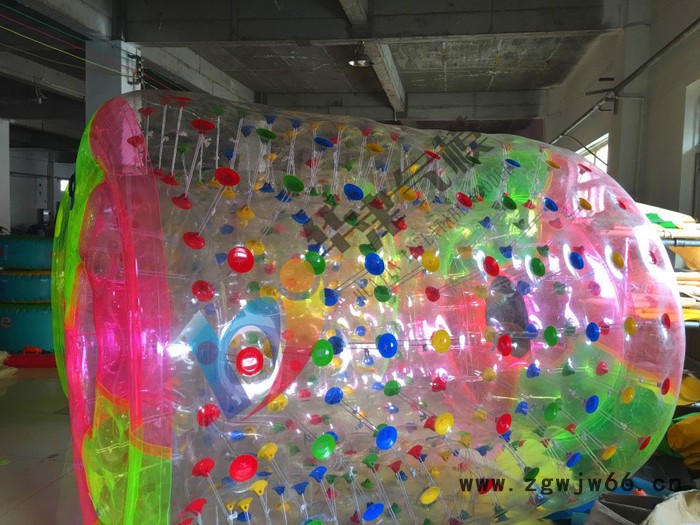 华津气模生产销售2.2米pvc水上滚筒tpu滚筒水上球