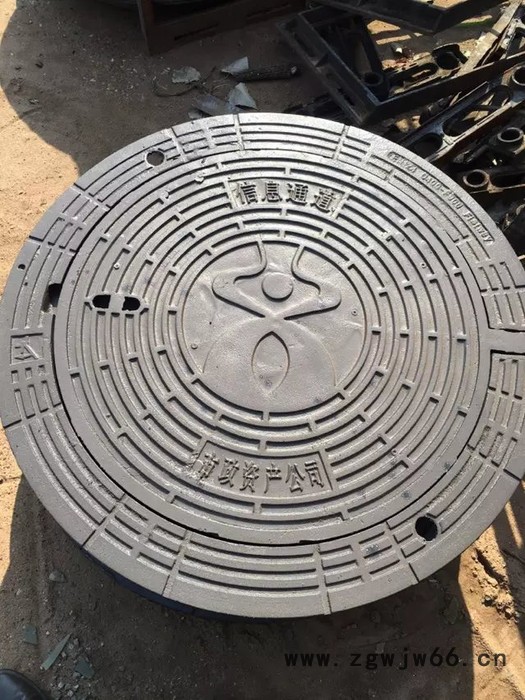 防盗铸铁重型井盖图4