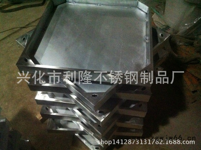 直销 园林绿化用下沉式窨井盖  可定制  量大优惠欢迎订购 不锈钢钢丝绳