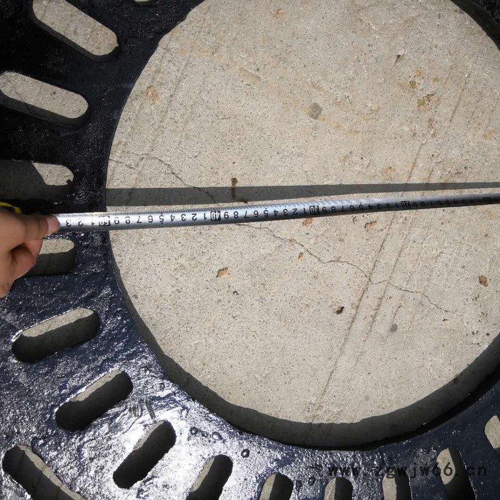 海口定制 铸铁护树板 树穴盖板 树篦子井盖 树围子铁艺定制 树池篦子 铸铁篦子图4