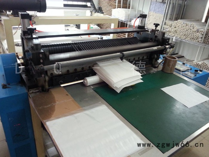 浙江防静电无尘纸**4*4  6*6 9*9 喷头擦拭抹纸1009S/D全国低价批发图3