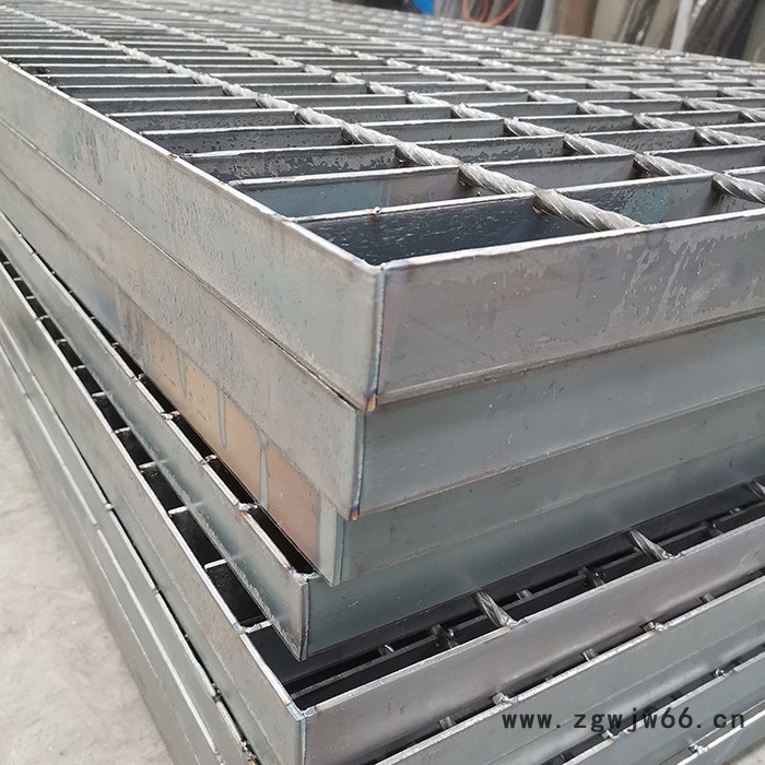港润现货 重型镀锌井盖钢格板 热镀锌钢格栅 定制异形扇形平台踏步钢格板图4