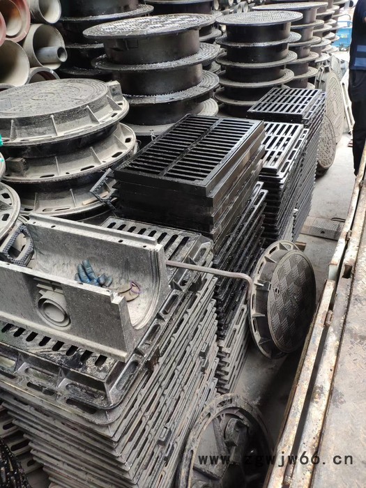 陕西钢纤维混泥土井盖 圆形污水水泥井盖 加重加厚混泥土井盖批发 HDPE双壁波纹管 陕西球墨铸铁井盖图3