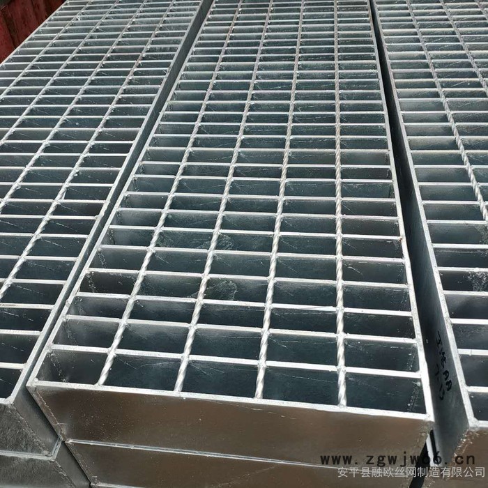 【融欧】 排水井盖 厂家镀锌重型平台钢格板 港口机场重荷插接压锁格栅板 重型钢格板图6