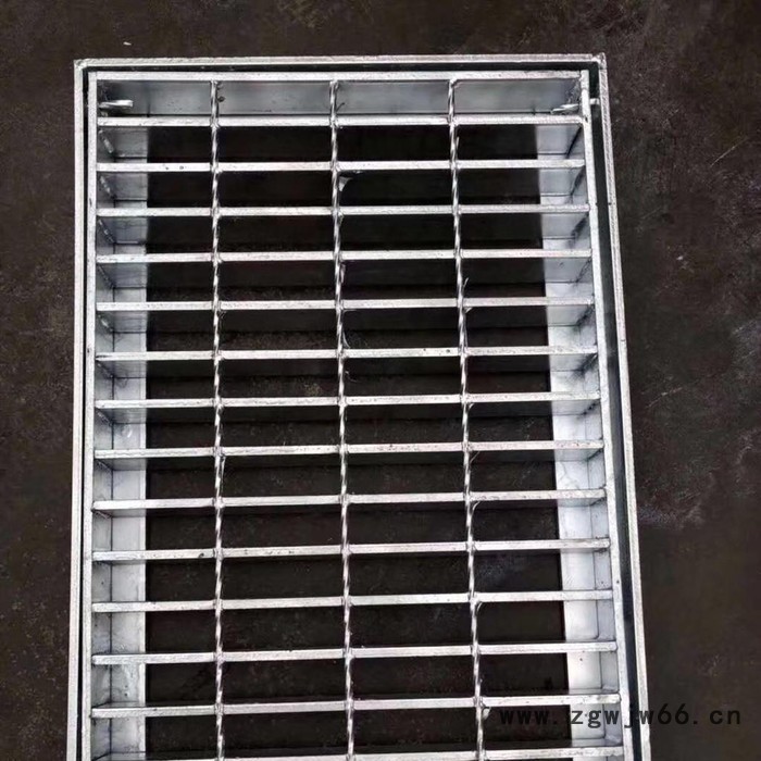 衡连 热镀锌钢格板 井盖排水沟盖板 篦子平台楼梯踏步板 洗车房地网格栅板图5