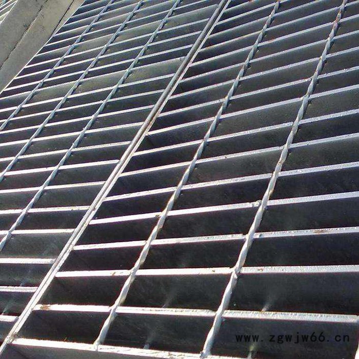 衡连 热镀锌钢格板 井盖排水沟盖板 篦子平台楼梯踏步板 洗车房地网格栅板图6