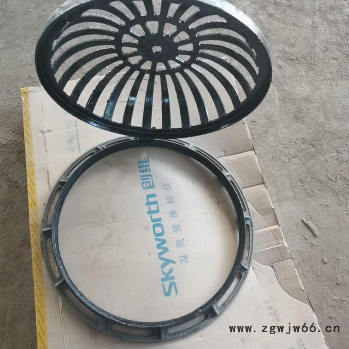 现货供应圆溢流井 鑫益通 山东球墨铸铁井盖图5