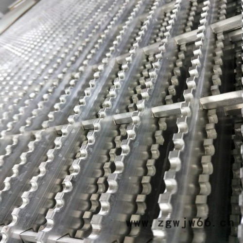 钢格栅 踏步板 井盖 钢格板港润厂家定制图4