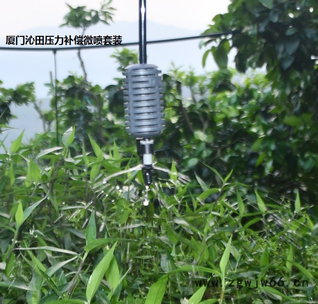 山地果园微喷滴灌管厂家批发处在全国各地使用效果质量好的地方是厦门沁田50斤水每小时的微喷头图1