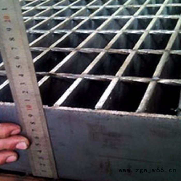 河北天明钢格栅板楼梯踏步板钢不锈钢井盖排水沟盖板热镀锌钢格板图7