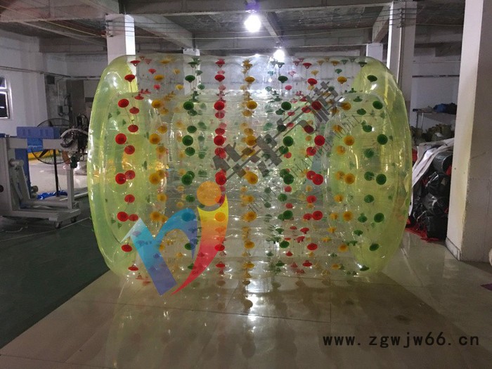 天津华津气模生产销售水上彩灯滚筒 充气水上滚筒香蕉船雪地气模图8