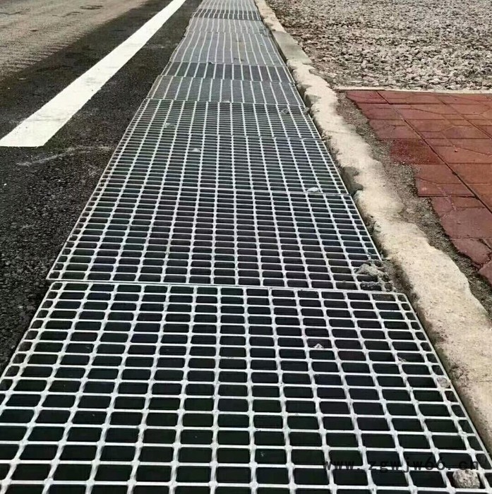 镀锌钢格板格栅板铁篦子护栏围栏院墙踏步板井盖沟盖工作平台定制图4