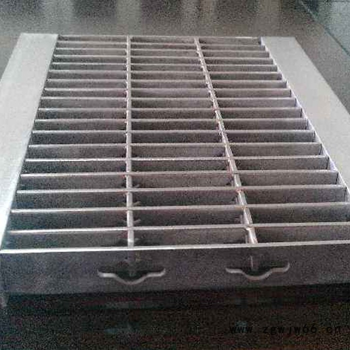 万春 供应  排水防滑沟盖板 井盖雨水排水齿形沟盖板 耐磨耐腐蚀热镀锌沟盖板 **价廉图3