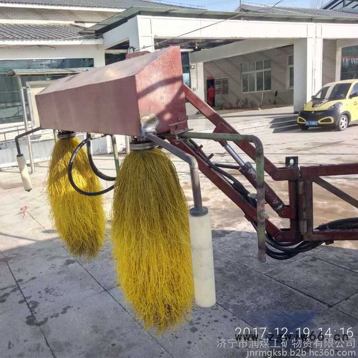 双滚筒结构的护栏清洗机 双滚筒结构的护栏清洗机 双滚筒结构的护栏清洗机 双滚筒结构的护栏清洗机图3