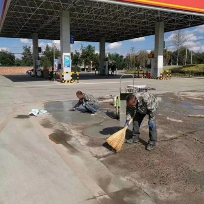 市政井盖修补材料快硬水泥施工流程