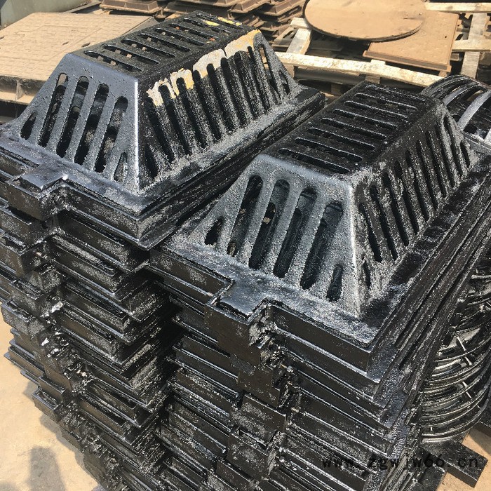 450*750方溢流井 鑫益通 山东球墨铸铁井盖图4