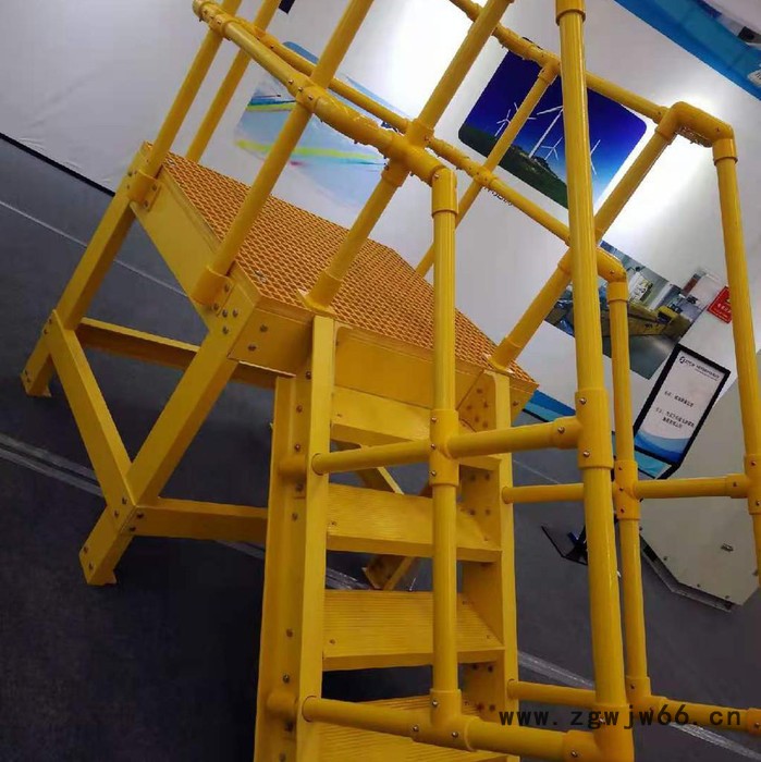 手糊玻璃钢平板 玻璃钢标志桩 玻璃钢H型钢 玻璃钢复合井盖图4