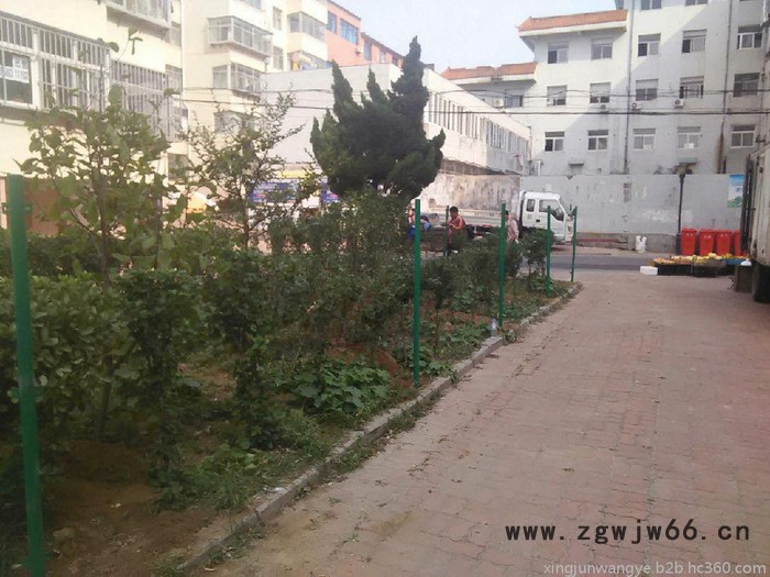 供应威海创鹏护栏 荷兰网 井盖 沟盖板图6