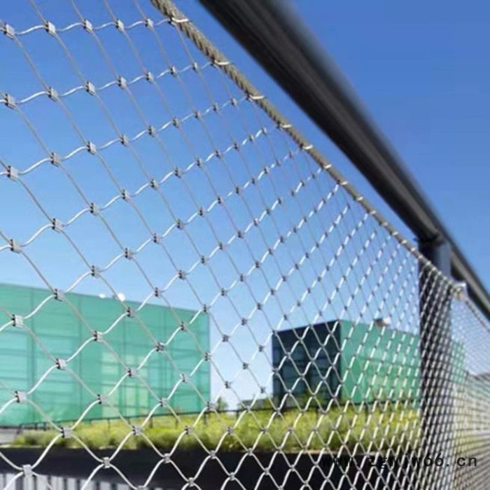 润 宁污水井检查井电力通讯井防坠网   窖井安全网尼龙井盖网 下水道防护网  高空防坠不锈钢网  井口防坠防护网  润宁图4