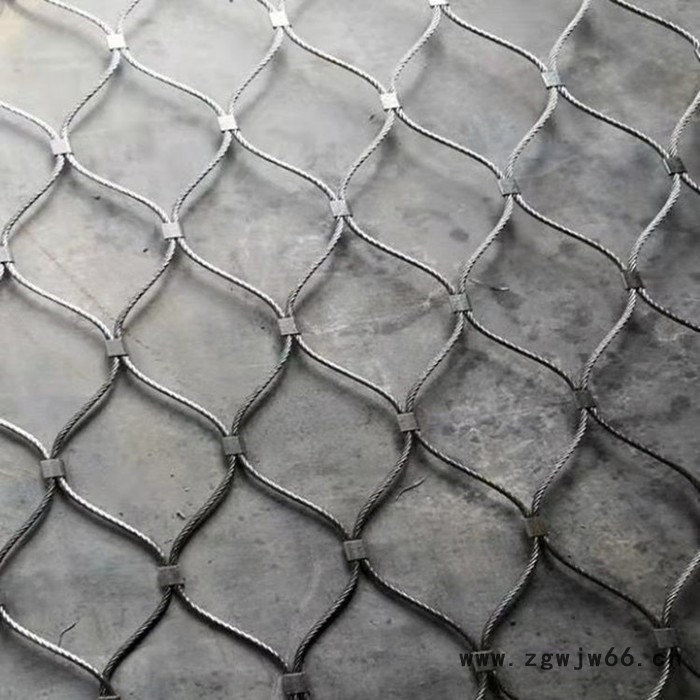 润 宁污水井检查井电力通讯井防坠网   窖井安全网尼龙井盖网 下水道防护网  高空防坠不锈钢网  井口防坠防护网  润宁图6