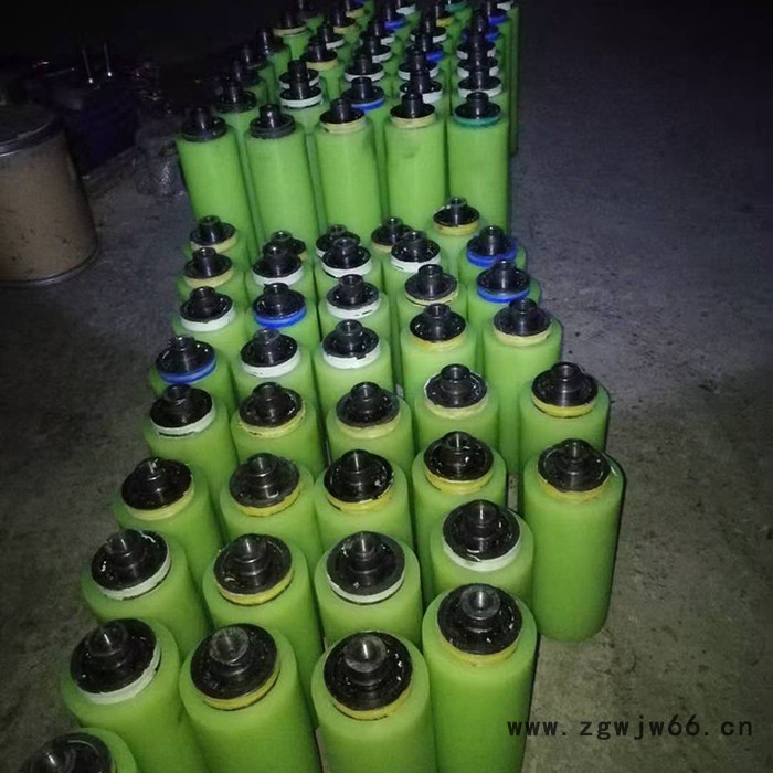 聚氨酯滚筒 钢厂托辊 优圣图3