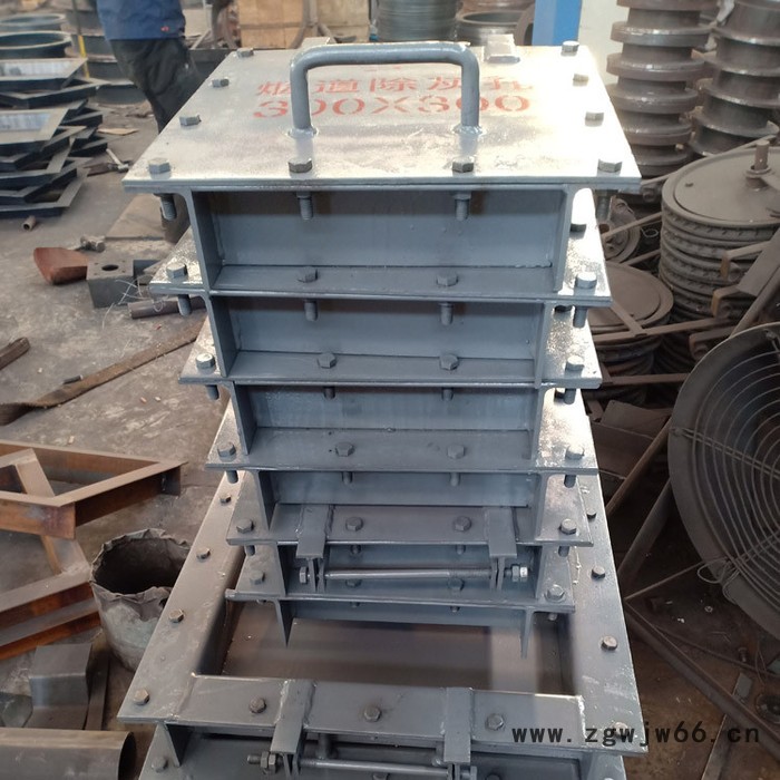 金帆顺 支持定制 吊盖人孔 石化人孔井盖 人孔门厂家 欢迎来电选购图4