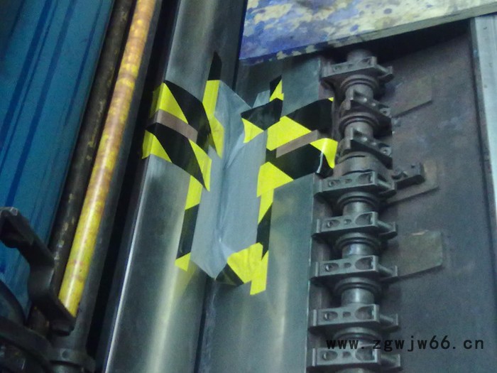 西安精艺达专业滚筒在机紧急修复、海德堡、秋山、小森、富士光华等滚筒压伤腐蚀维修图4