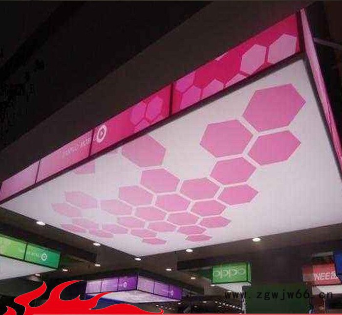 北京UV平板机超薄灯箱布天花软膜UV卷材喷绘理光喷头UV万能打印机