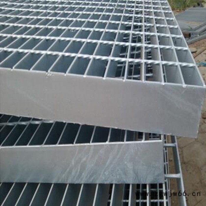 【万春】热镀锌钢格板 井盖排水沟盖板 电厂平台板 楼梯踏步板洗车房钢格栅图5