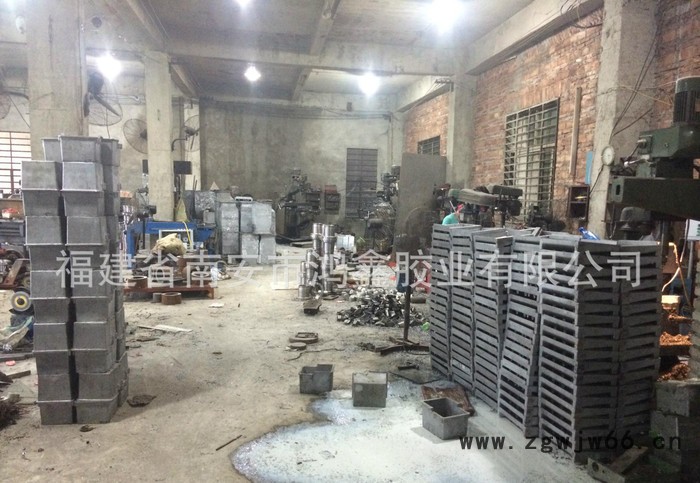 胶机配件、喷嘴、喷头、胶枪、热熔胶机胶枪，出胶头