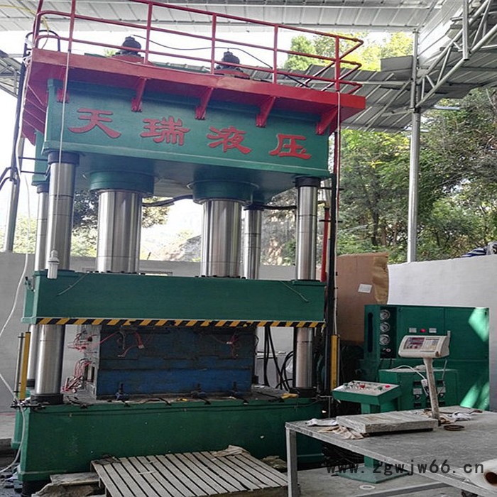 天瑞**四柱式 Y71型玻璃钢油压机 树脂井盖液压机 500吨拼图机图2