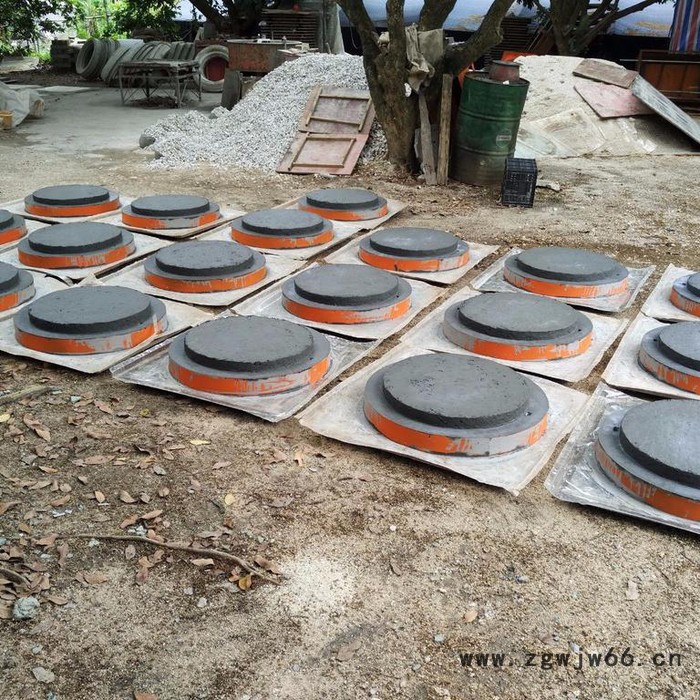700*60重型 水泥钢纤维井盖  水泥井盖 混凝土检查井盖 万井建材 欢迎来电定制图3