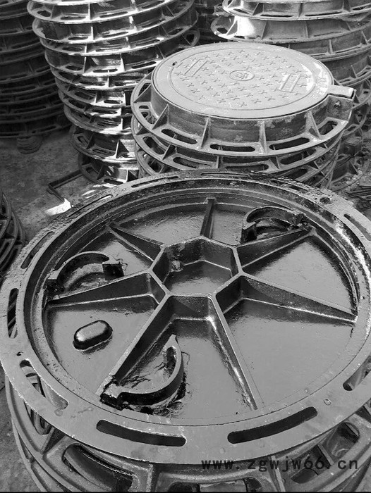 聚丰700x800 球墨铸铁井盖 铸铁检查井盖 电力井盖图6