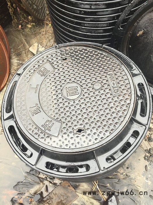 供应兴华铸铁井盖 球墨铸铁井盖 雨水井盖图4