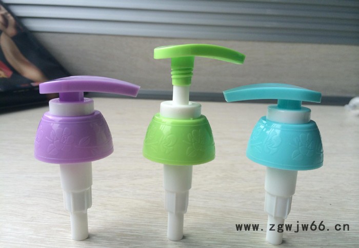 货源乳液泵喷头左右开关 按压式塑料化妆品雾化喷嘴图2