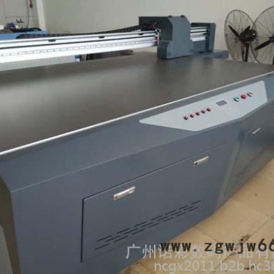 供应诺彩UV-2513亚克力标牌喷绘机 双喷头UV喷墨打印机 彩印机