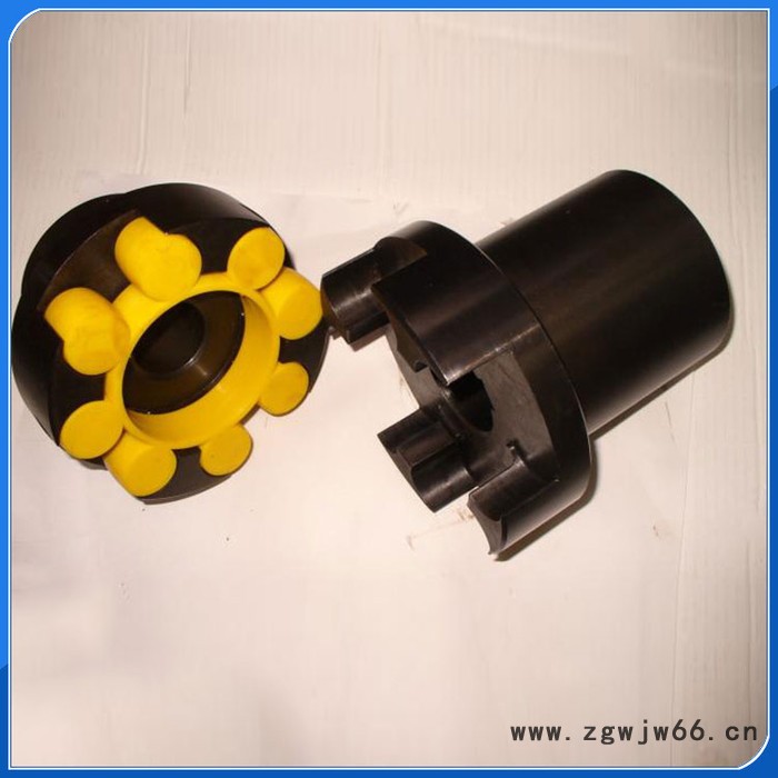 河北树德矿山设备TD75输送机该向滚筒 辊筒轴承座 密封 联轴器图6