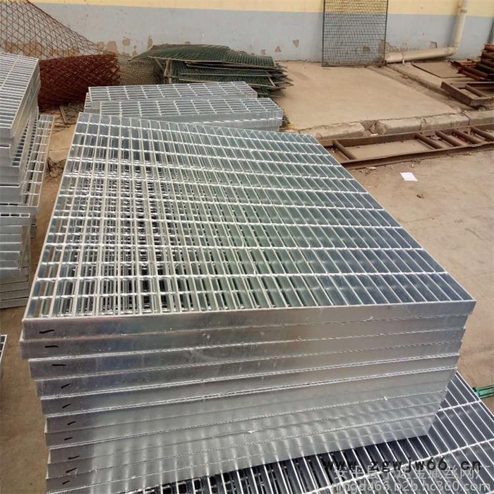 宁达厂家定制电缆井热镀锌沟盖板预制防水坑道花纹盖板长方形防滑井盖 大型鸽舍棚漏粪用地网20*160mm网孔加密型热镀锌脚图3